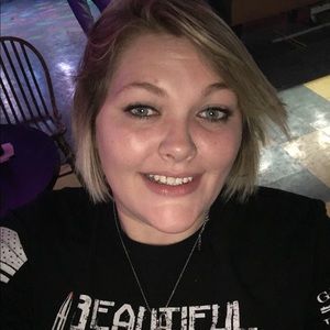 Meet your Posher, Tiffany